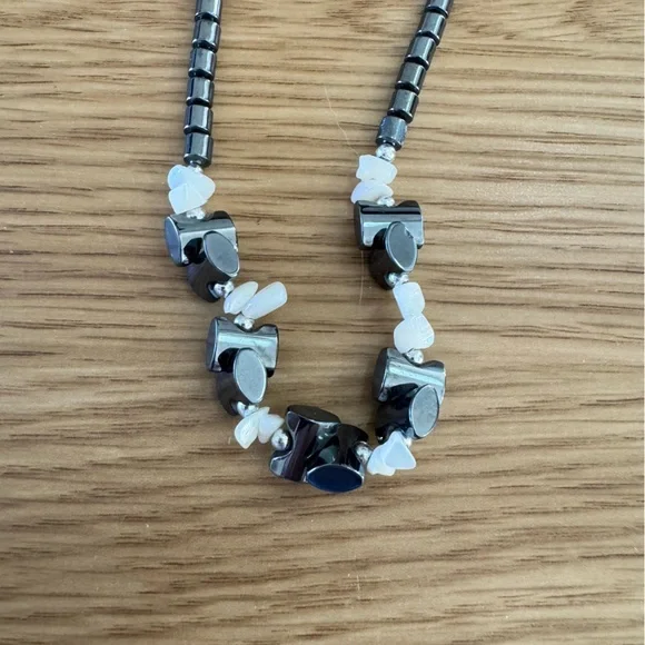 Hematite Beaded Necklace w/ White Howlite Cluster Focal Boho Gemstone - Picture 5 of 6